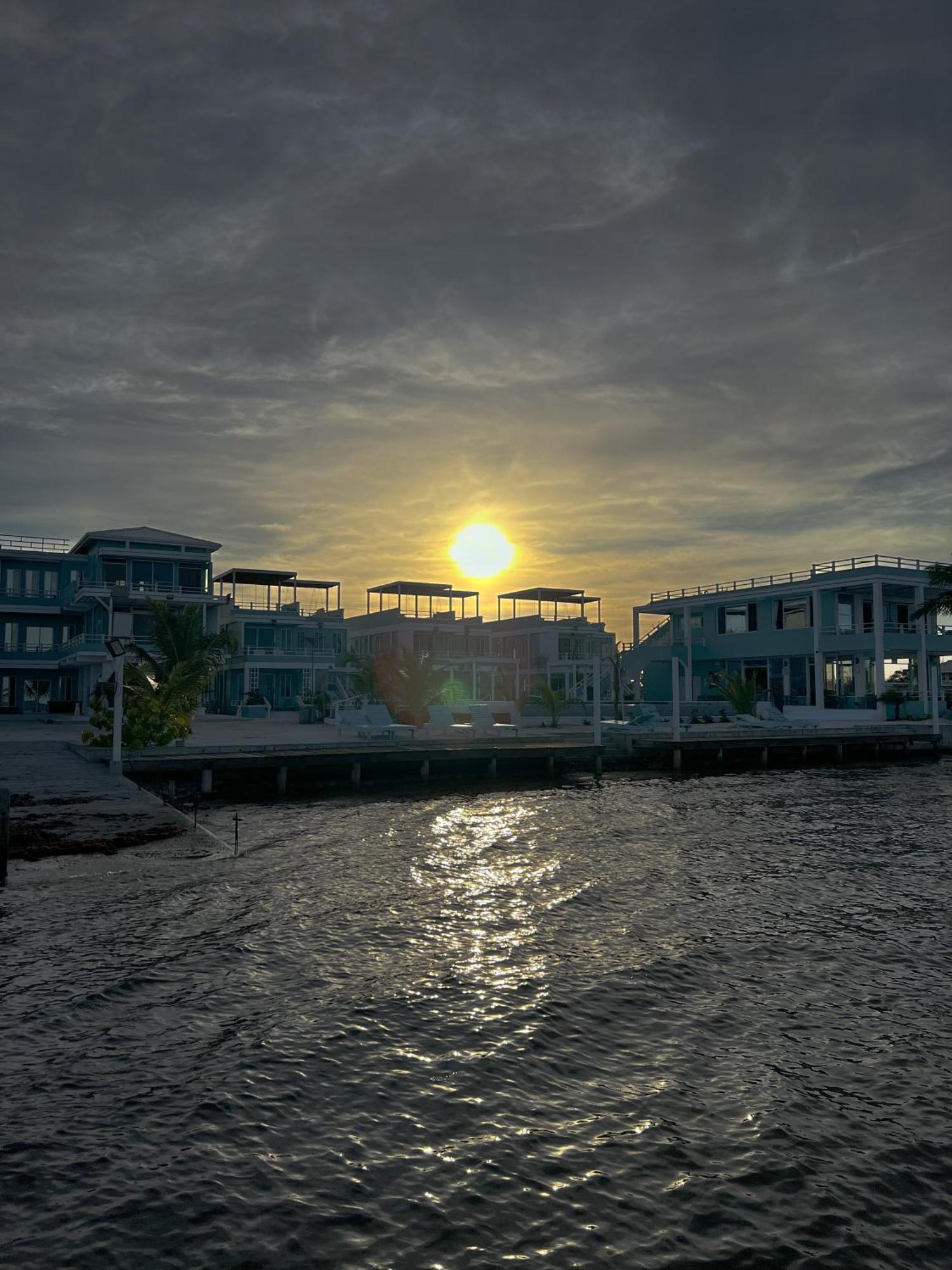 Island Magic Villas Caye Caulker Εξωτερικό φωτογραφία